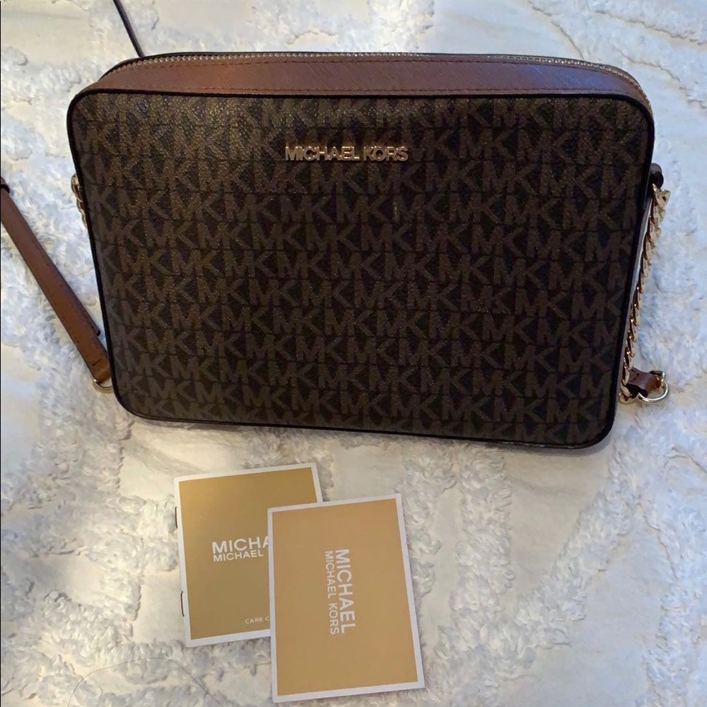 Michael Kors crossbody bag